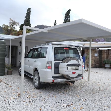 River Bend Guesthouses Graaff-Reinet Екстериор снимка